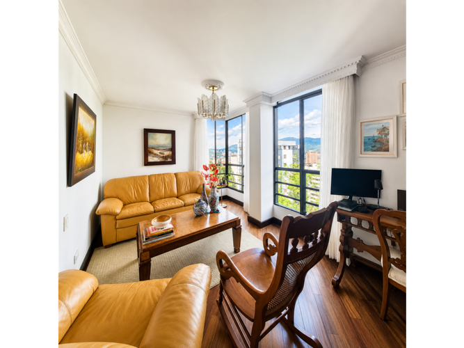 Apartamento de 2 alcobas en venta en Transversal Superior, Medellín, 95 m² · foto 3 de 13