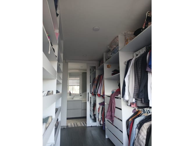Casa en venta en Quinta Paredes, Bogotá · foto 13 de 24