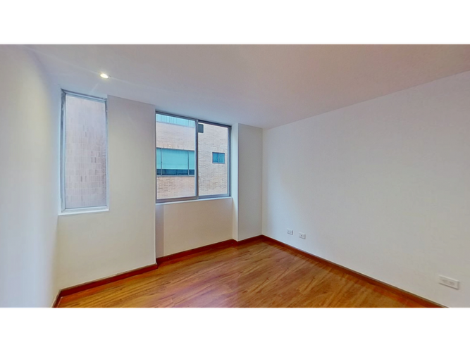 Apartamento de 2 alcobas en venta en Santa Barbara, Bogotá, 83 m² · foto 6 de 19