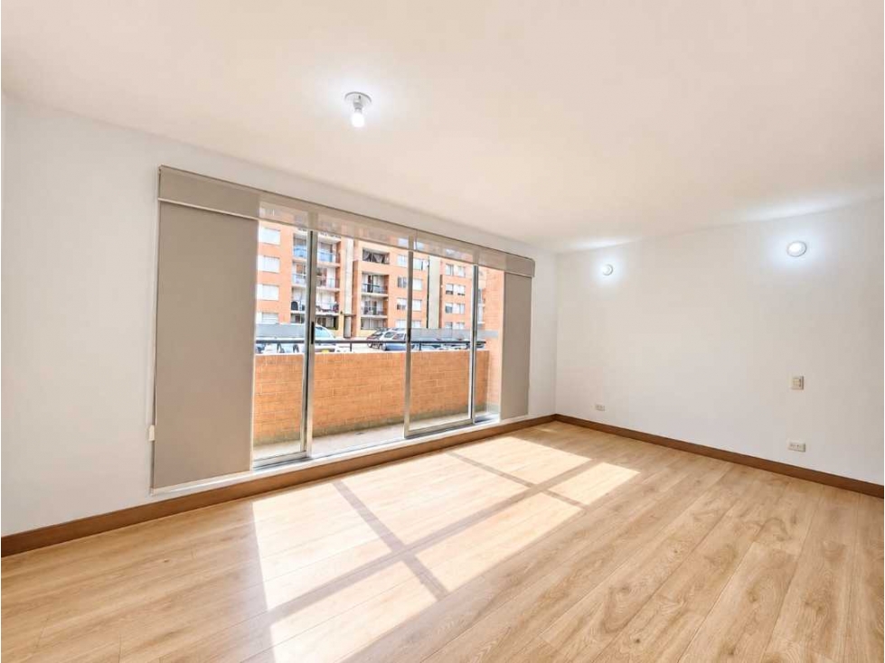 Apartamento en venta en Gran Granada, Bogotá · foto 5 de 24