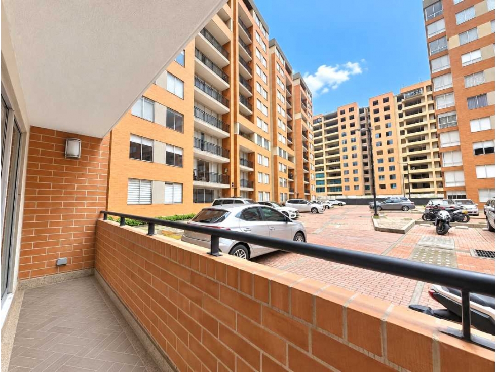 Apartamento en venta en Gran Granada, Bogotá · foto 12 de 24