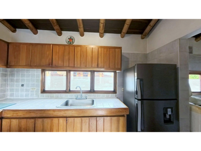 Casa de 3 alcobas en venta en Cr Los Nogales, Chía, 194 m² · foto 8 de 24