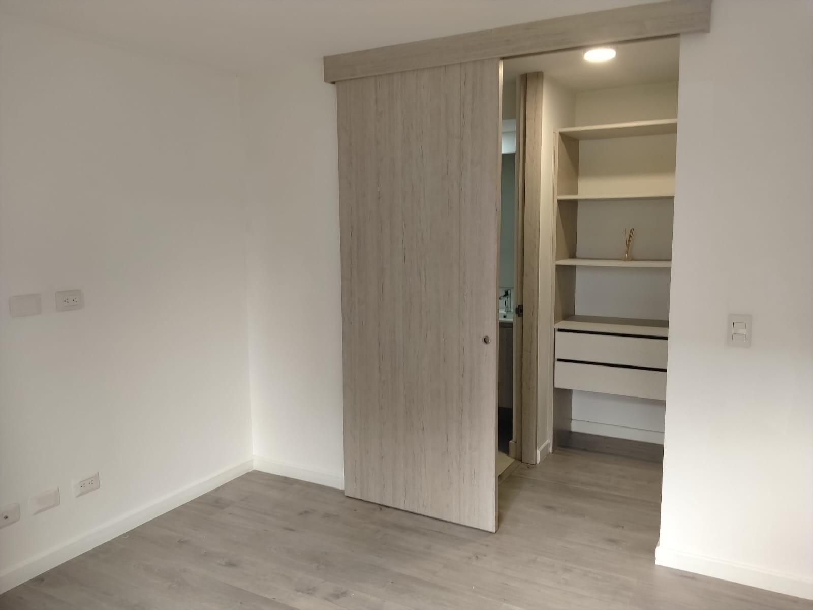 Apartamento en venta en Cn Los Arboles, Chía · foto 8 de 24