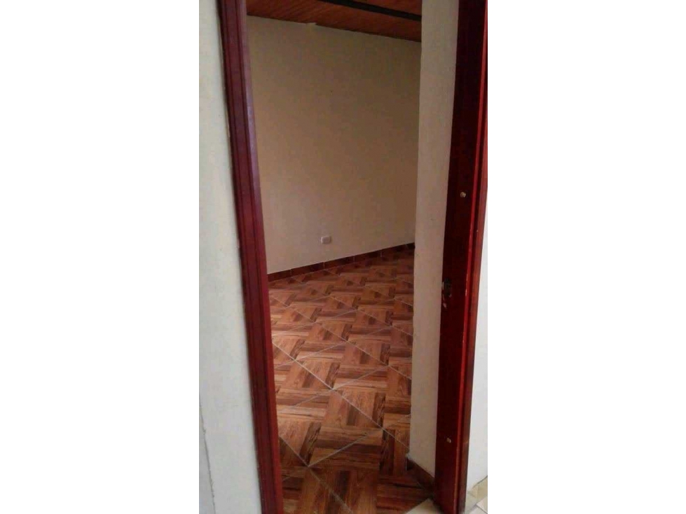 Casa en venta en El Portal De Las Americas, Bogotá · foto 8 de 24