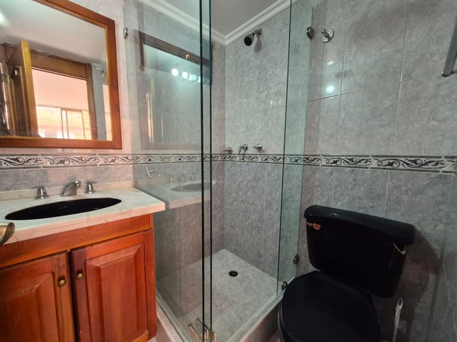 Apartamento en venta en Caobos Salazar, Bogotá · foto 8 de 9