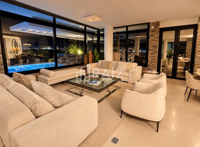 ALQUILER APARTAMENTO 4 DORMITORIOS 4 BAÑOS PUERTO PUNTA DEL ESTE · Foto 3