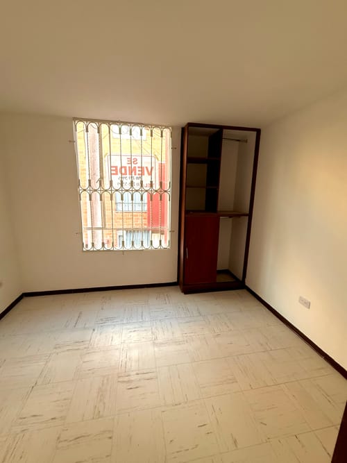 Casa de 4 alcobas en venta en Engativá, Bogotá, 67 m² · foto 5 de 19