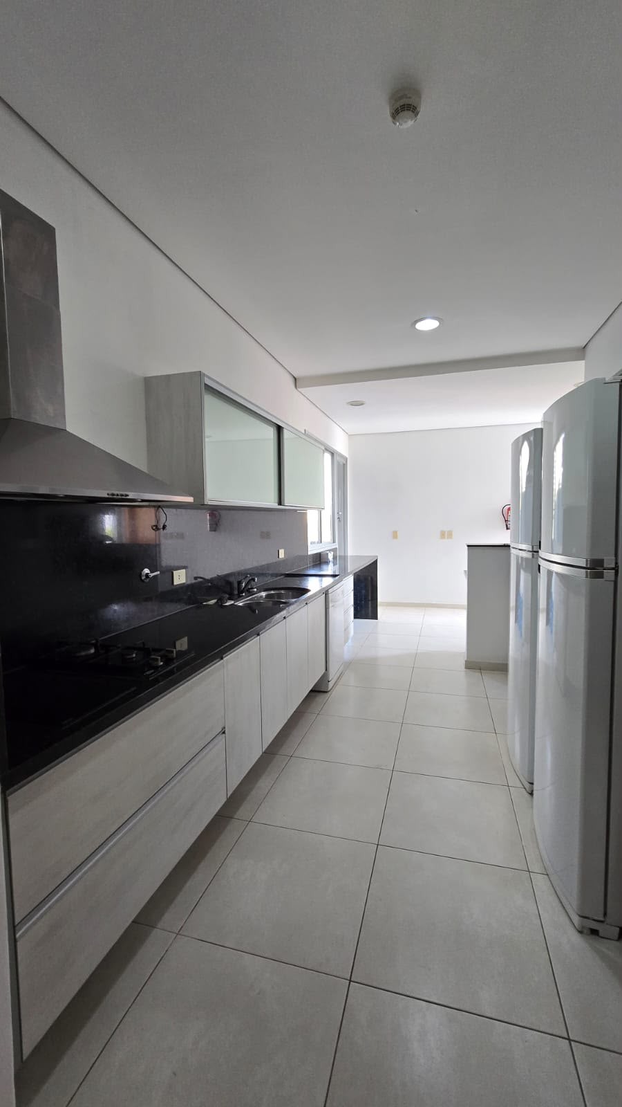 Departamento en alquiler en Ycuá Satí