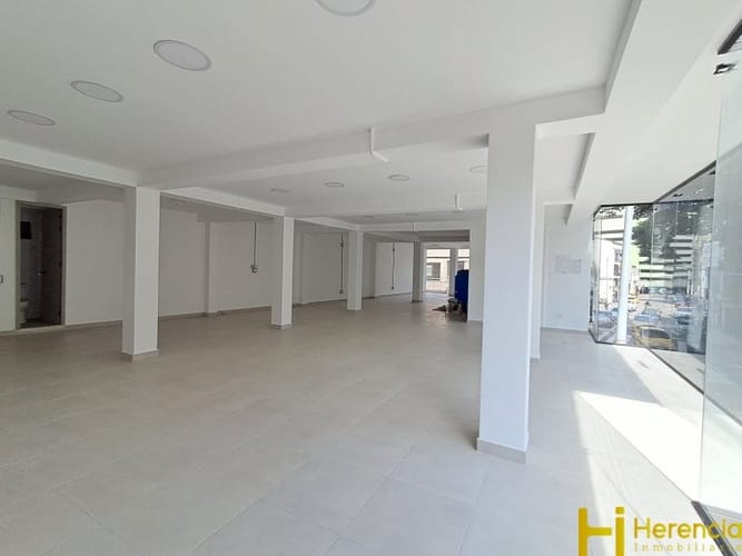 Local en arriendo en Los Angeles, Medellín, 150 m² · foto 3 de 10