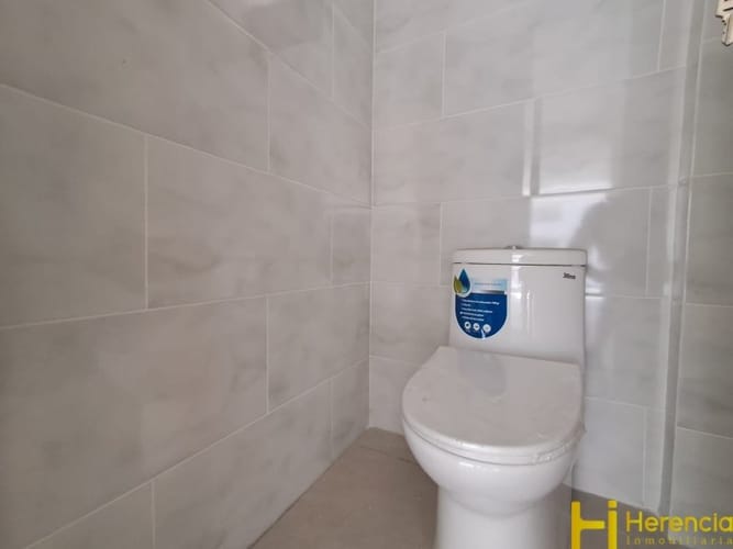 Local en arriendo en Los Angeles, Medellín, 150 m² · foto 5 de 10