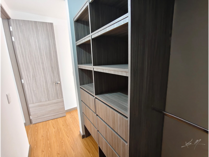 Apartamento de 2 alcobas en venta en Cr Santillana, Mosquera, 73 m² · foto 12 de 18