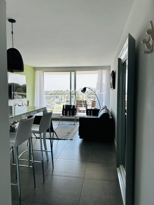 Alquiler anual 1 dormitorio y medio torre Yoo · Foto 2