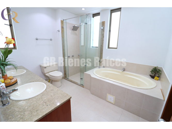 Casa de 4 alcobas en venta en Rozo, Cota, 286 m² · foto 16 de 24