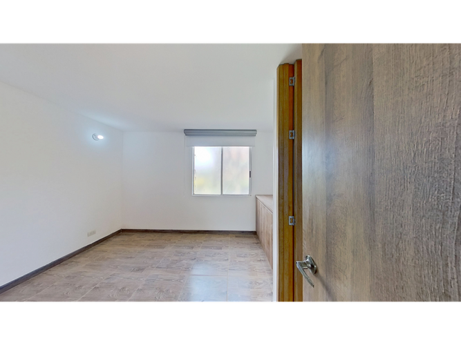 Apartamento de 3 alcobas en venta en San Pedro, Madrid, 93 m² · foto 4 de 10