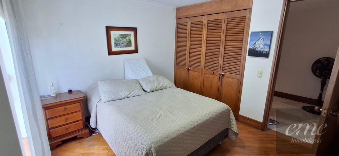 Apartamento en venta en Oviedo, Medellín · foto 12 de 24