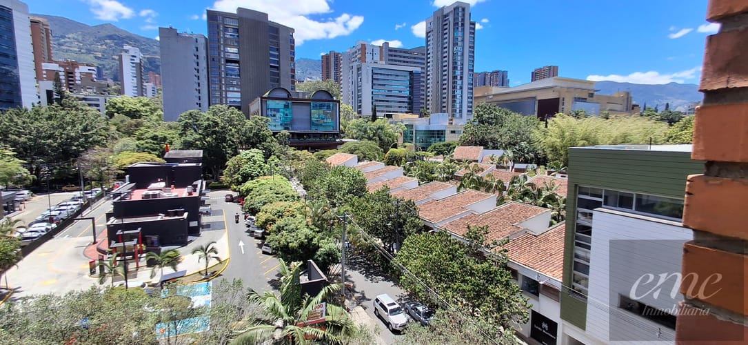 Apartamento en venta en Oviedo, Medellín · foto 16 de 24
