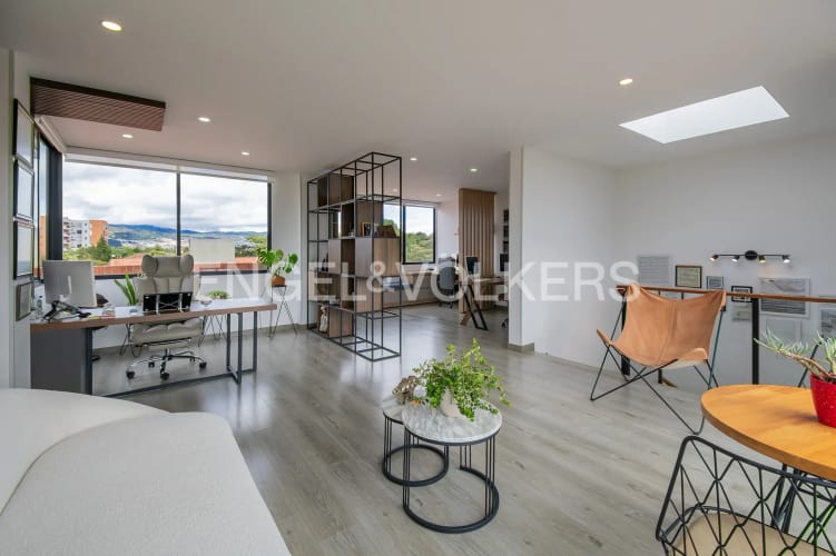 Casa de 4 alcobas en venta en Arrayanes, Bogotá, 296 m² · foto 15 de 20