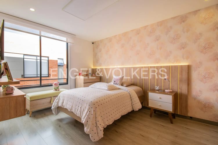Casa de 4 alcobas en venta en Arrayanes, Bogotá, 296 m² · foto 13 de 20