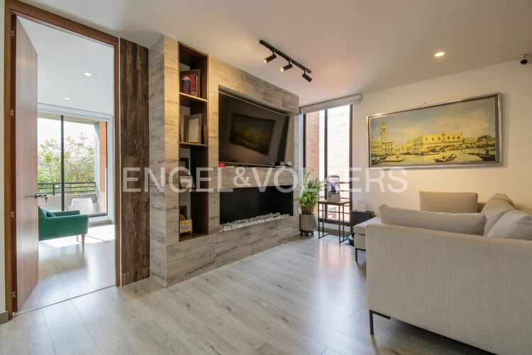 Casa de 4 alcobas en venta en Arrayanes, Bogotá, 296 m² · foto 10 de 20