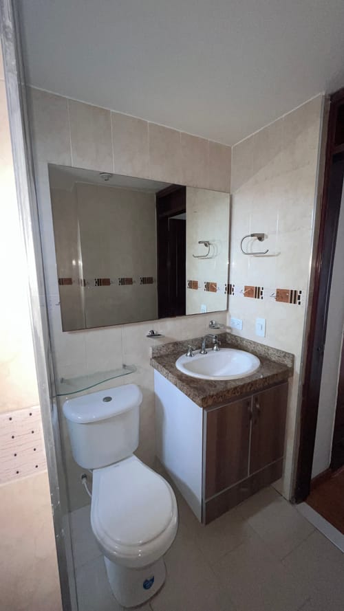 Apartamento en venta en Cedritos, Bogotá · foto 2 de 16