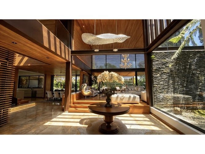 Casa de 4 alcobas en venta en Llano Grande, Rionegro, 750 m² · foto 3 de 24
