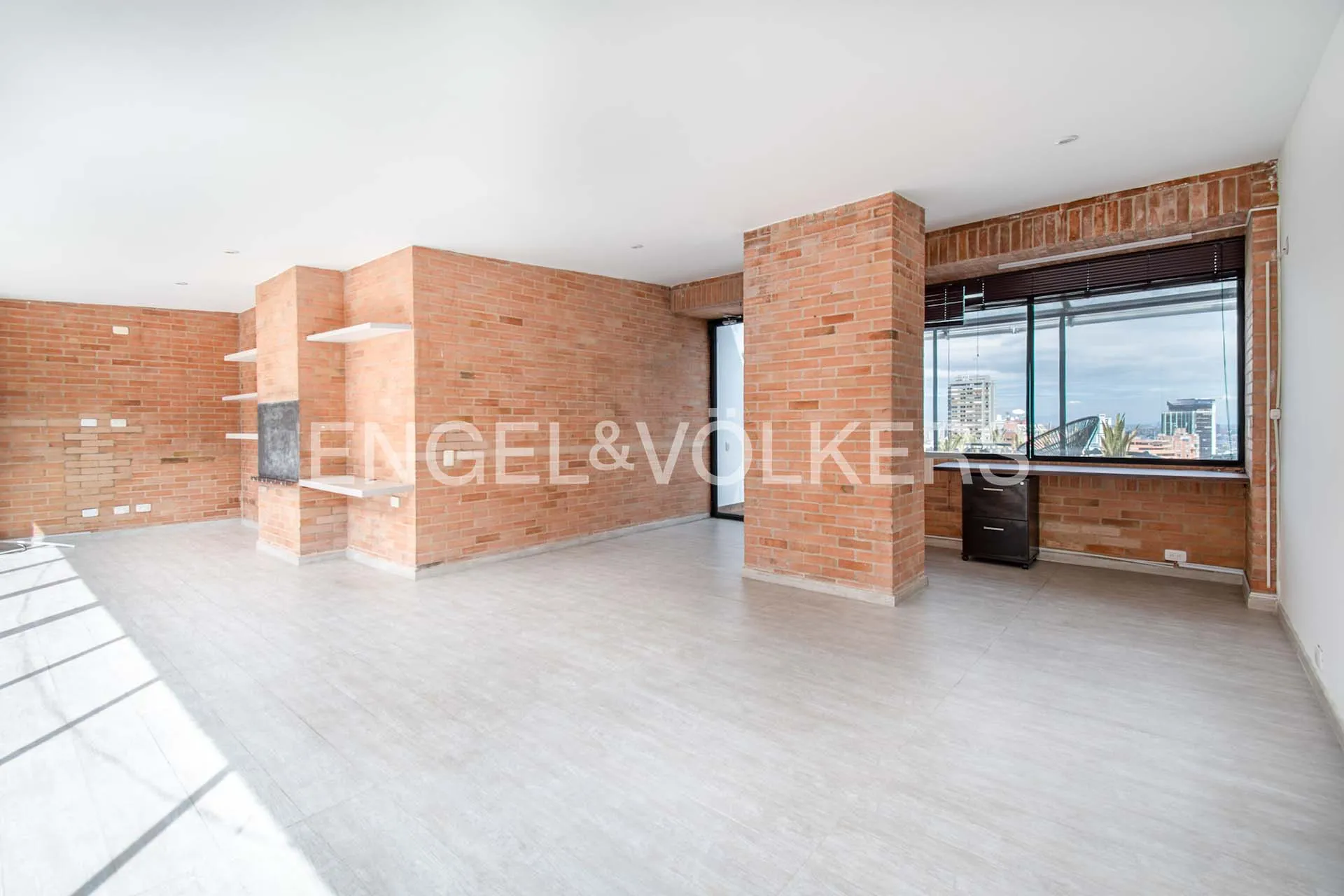 Apartamento en venta en Los Rosales, Bogotá · foto 17 de 19