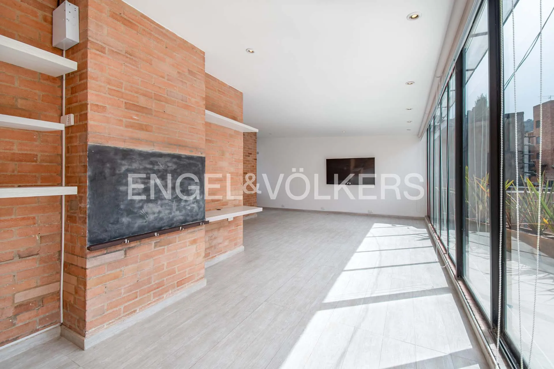 Apartamento en venta en Los Rosales, Bogotá · foto 16 de 19