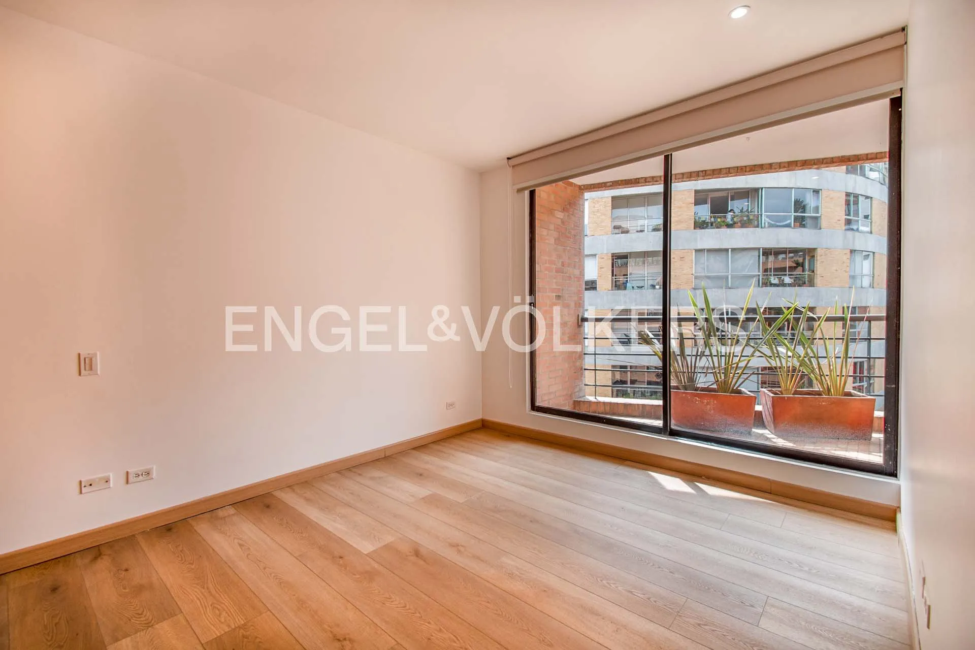 Apartamento en venta en Los Rosales, Bogotá · foto 12 de 19