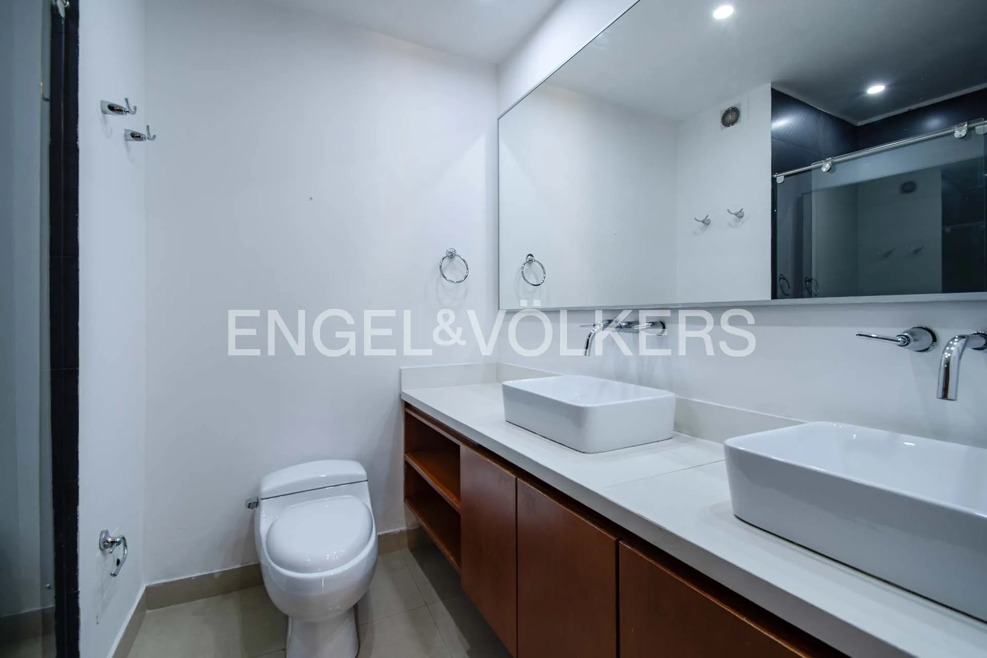Apartamento en venta en Los Rosales, Bogotá · foto 10 de 19