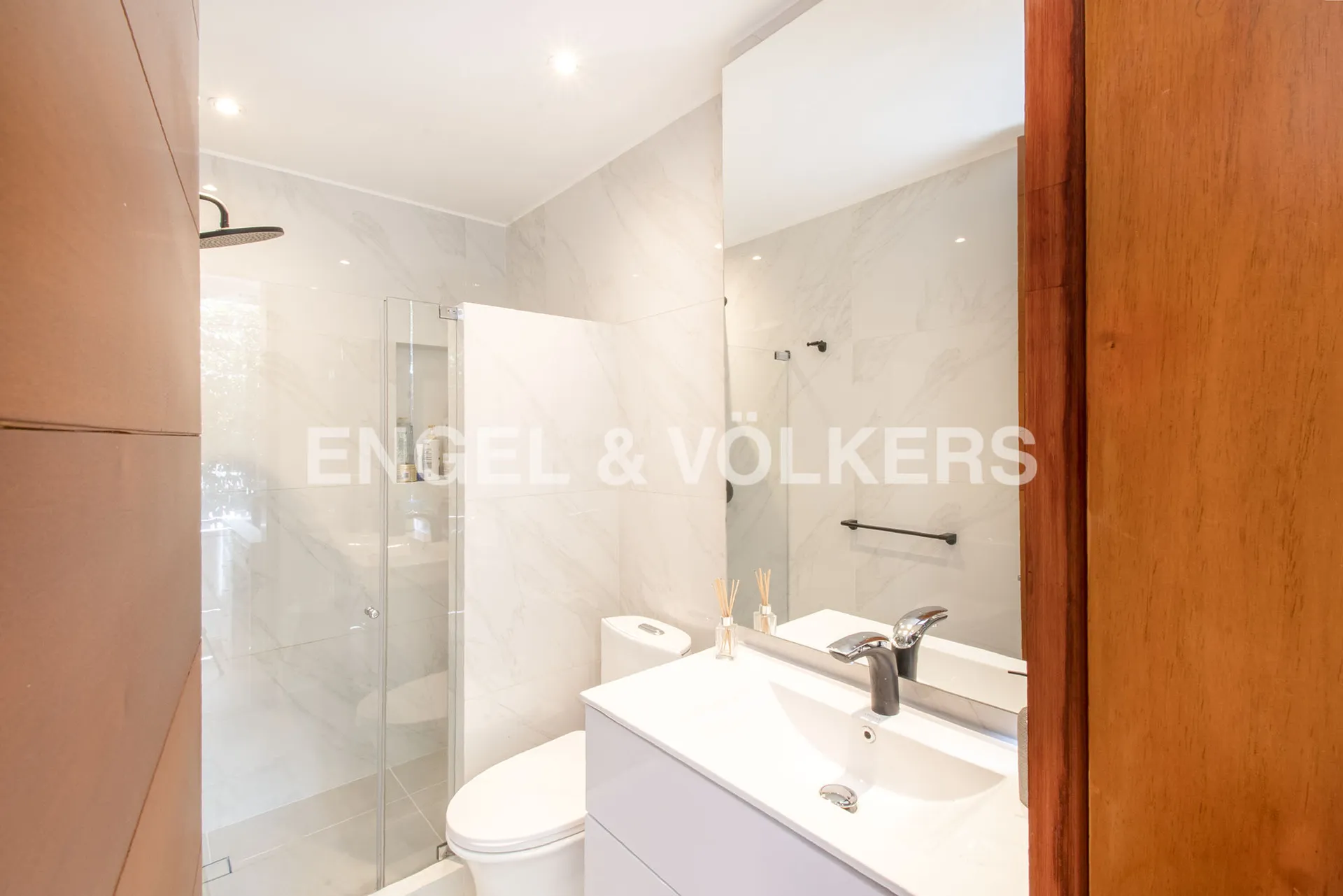 Apartamento en venta en Los Rosales, Bogotá · foto 19 de 24