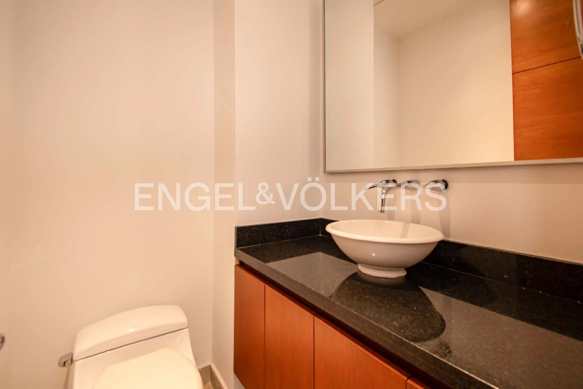 Apartamento en venta en Los Rosales, Bogotá · foto 7 de 19