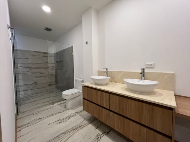 Casa de 3 alcobas en venta en Avenida Centenario, Armenia, 183 m² · foto 7 de 24
