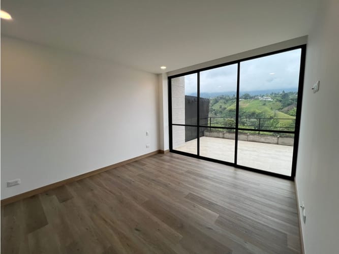 Casa de 3 alcobas en venta en Avenida Centenario, Armenia, 183 m² · foto 16 de 24
