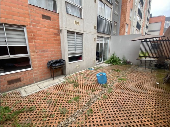 Apartamento de 2 alcobas en venta en Hayuelos, Bogotá, 43 m² · foto 9 de 14