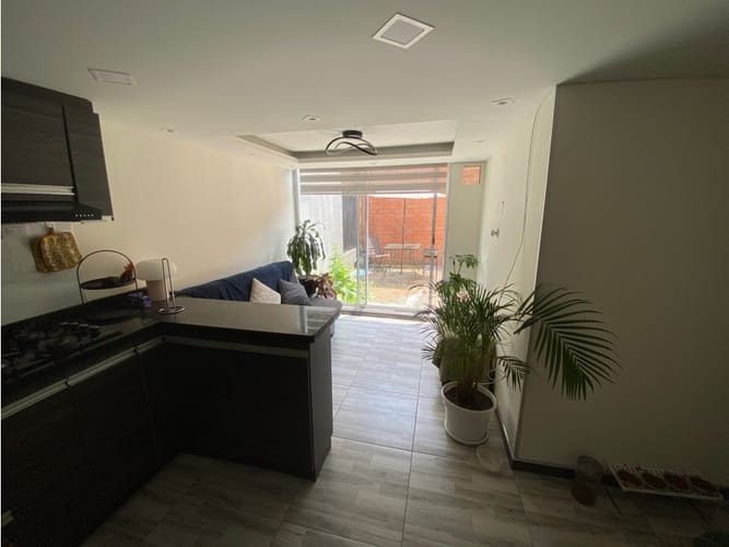 Apartamento de 2 alcobas en venta en Hayuelos, Bogotá, 43 m² · foto 13 de 14