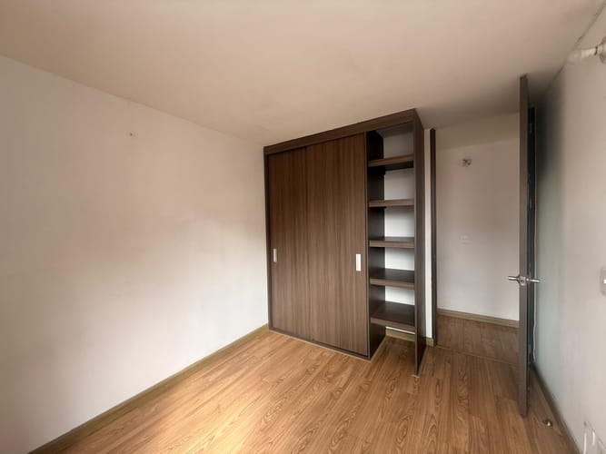 Apartamento de 3 alcobas en venta en Conjunto Residencial Paramillo, Madrid, 67 m² · foto 8 de 17
