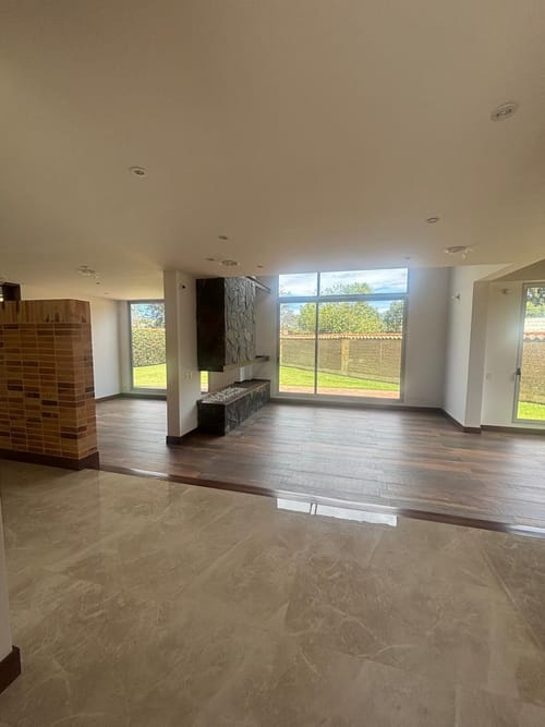 Casa de 4 alcobas en arriendo en Cr. Caminos De Chunugua, Cajicá, 400 m² · foto 6 de 24