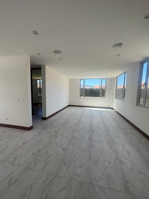 Casa de 4 alcobas en arriendo en Cr. Caminos De Chunugua, Cajicá, 400 m² · foto 15 de 24