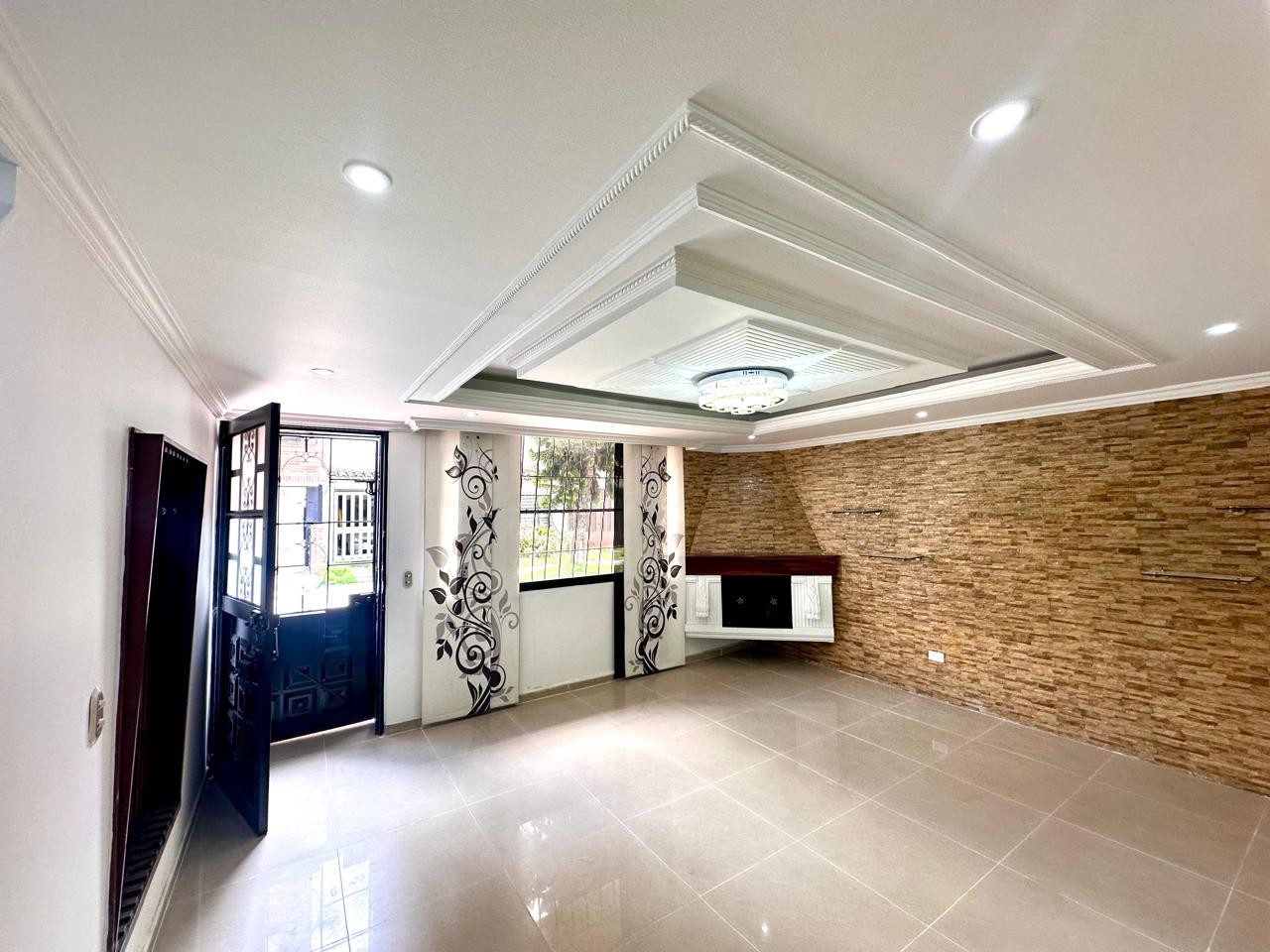 Casa en venta en Fontibon, Bogotá · foto 9 de 24