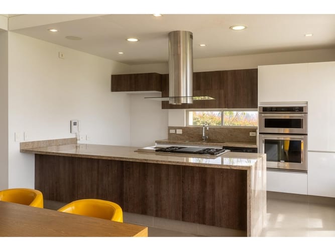 Casa de 4 alcobas en venta en La Violeta, Sopó, 290 m² · foto 5 de 24