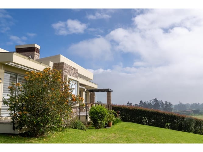 Casa de 4 alcobas en venta en La Violeta, Sopó, 290 m² · foto 11 de 24