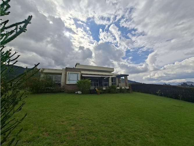 Casa de 4 alcobas en venta en La Violeta, Sopó, 290 m² · foto 16 de 24