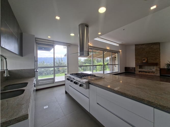 Casa de 4 alcobas en venta en La Violeta, Sopó, 290 m² · foto 20 de 24