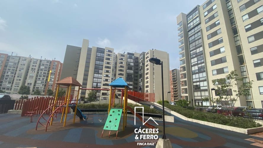 Apartamento de 3 alcobas en venta en Engativá, Bogotá, 73 m² · foto 3 de 24