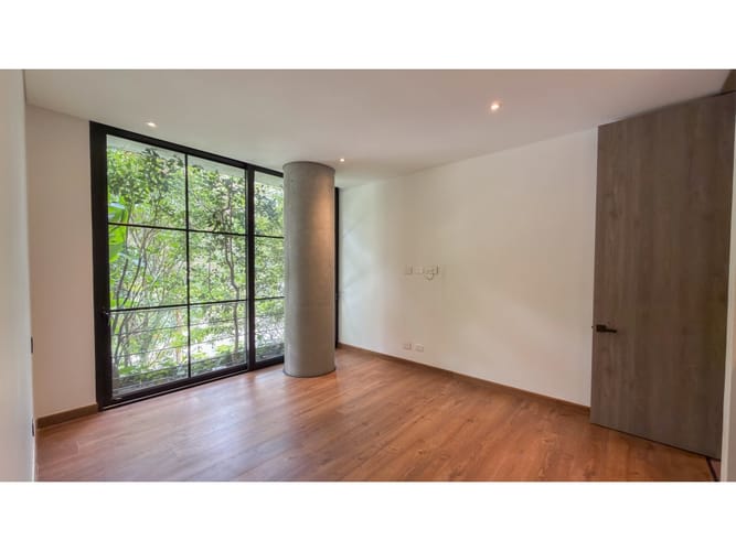 Apartamento de 3 alcobas en venta en El Poblado, Medellín, 335 m² · foto 12 de 20