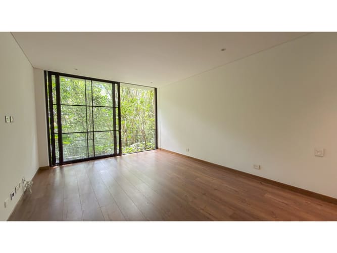 Apartamento de 3 alcobas en venta en El Poblado, Medellín, 335 m² · foto 13 de 20