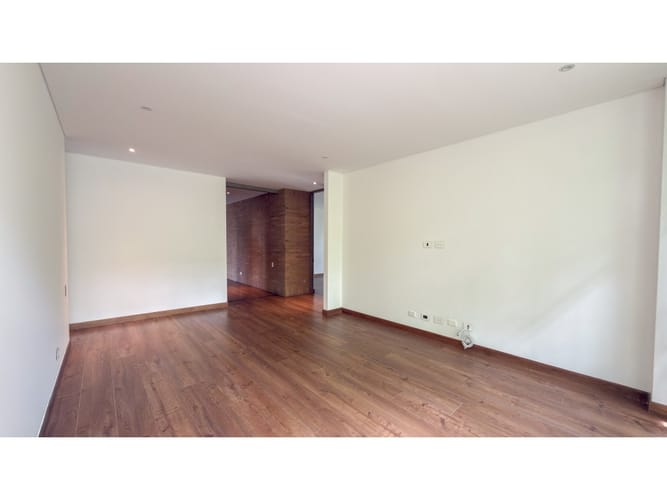 Apartamento de 3 alcobas en venta en El Poblado, Medellín, 335 m² · foto 15 de 20