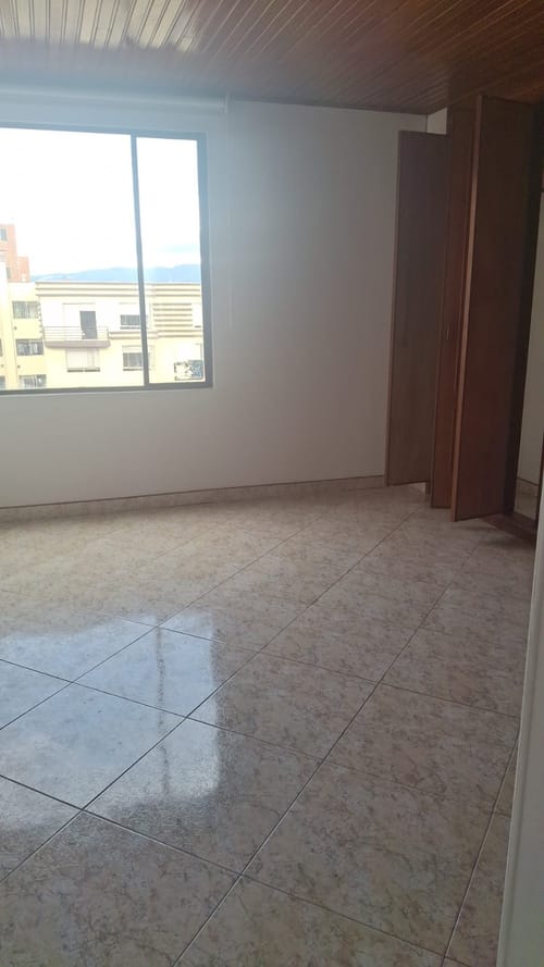 Apartamento de 3 alcobas en venta en Ciudad Salitre Oriental, Bogotá, 110 m² · foto 14 de 23