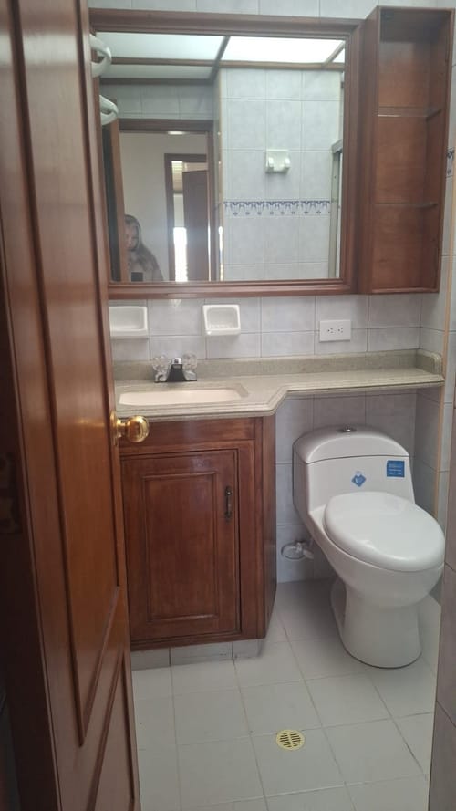 Apartamento de 3 alcobas en venta en Ciudad Salitre Oriental, Bogotá, 110 m² · foto 7 de 23