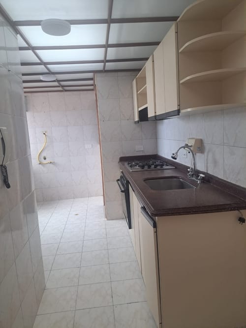 Apartamento de 3 alcobas en venta en Ciudad Salitre Oriental, Bogotá, 110 m² · foto 13 de 23